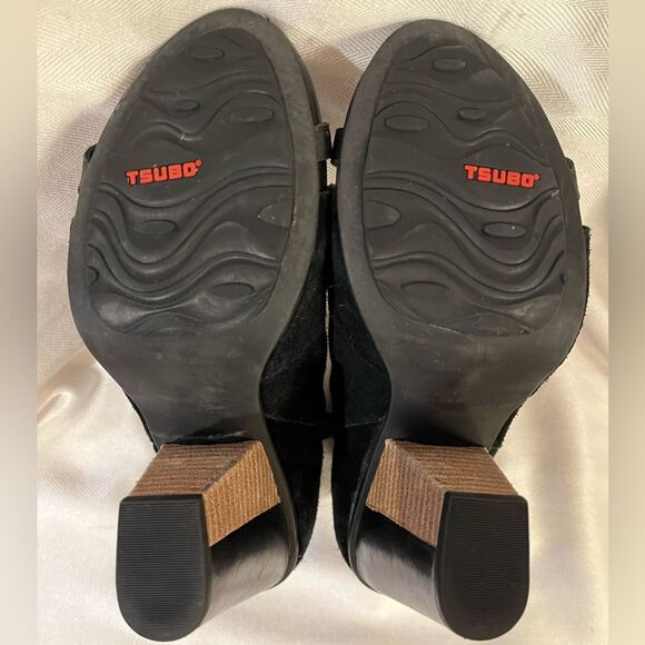 Tsubo Black Suede peep toe ankle boots, like new, size 7.5 - Picture 8 of 14